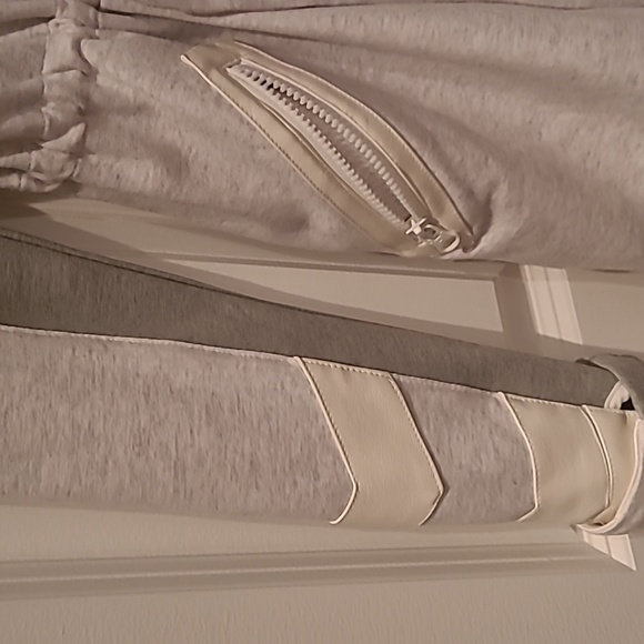 Blanc Noir sweatshirt jacket with satin hood - Picture 4 of 8